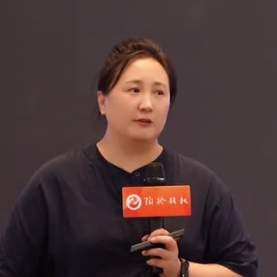 陶衿